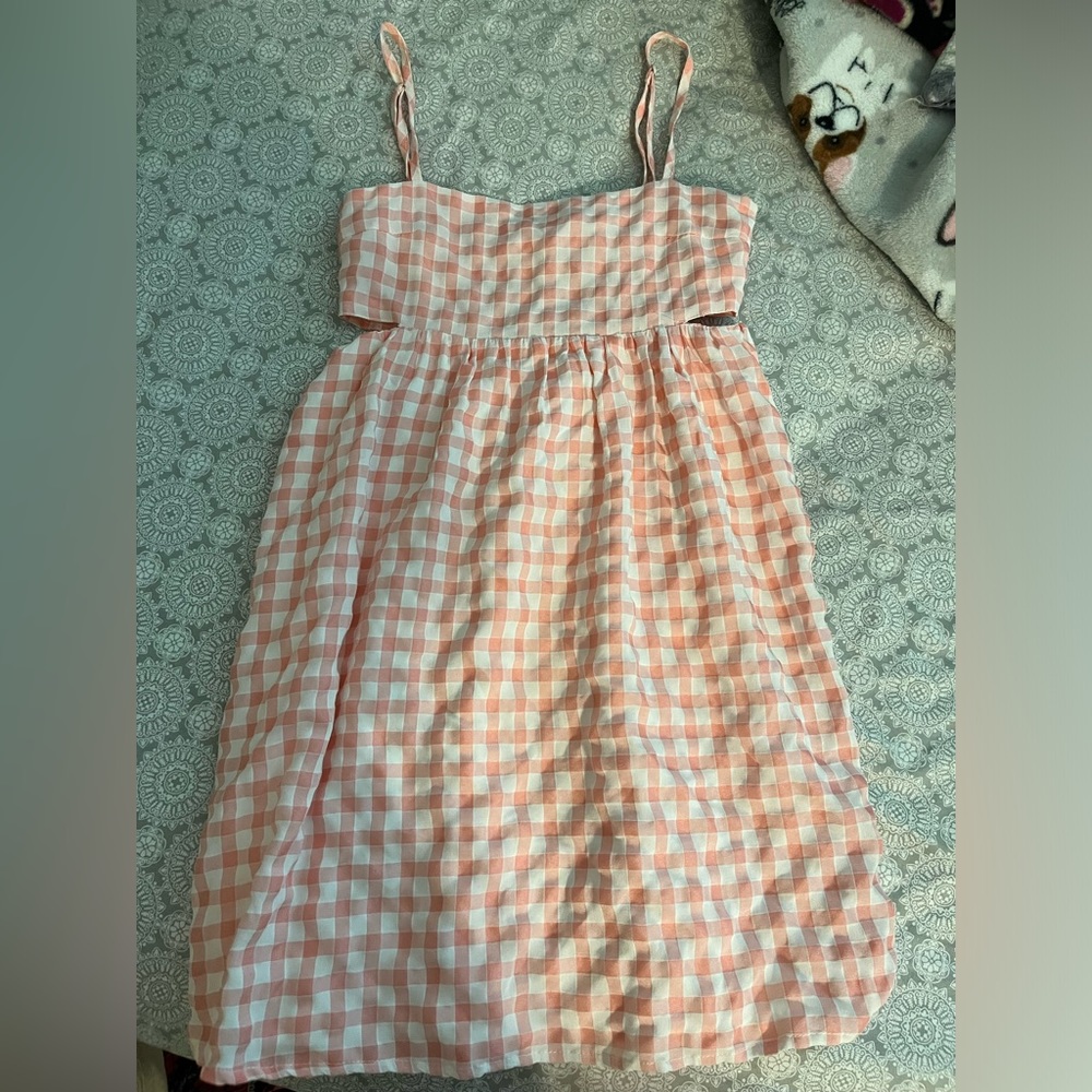 Pink lily dress